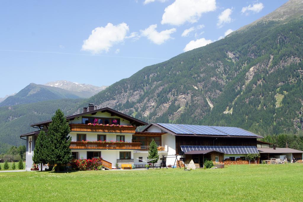 Apartments Bauernhof Dismasn Hof Längenfeld Екстериор снимка